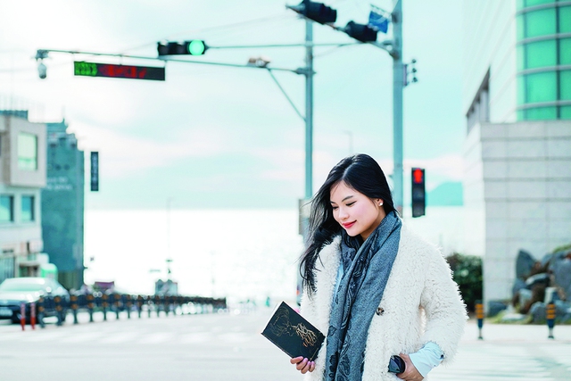 Gari Nguyễn: 'Nhà văn không chỉ là người viết sách'