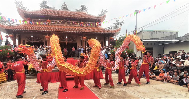 Lễ hội Vía Bà tưởng nhớ bà đỡ được vua Tự Đức ban sắc- Ảnh 3.