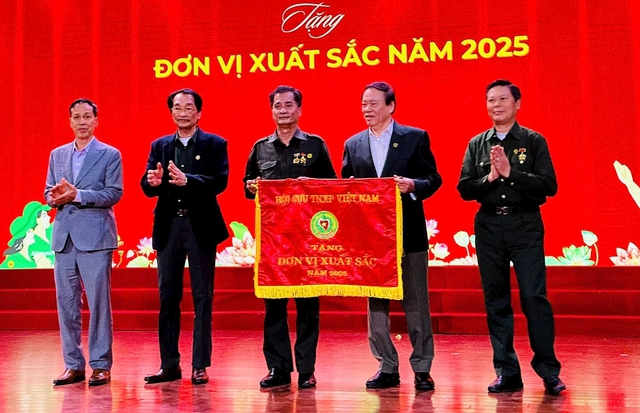 Hội Cựu TNXP TP . Hà Nội phát động phong trào mới cho giới trẻ năm 2026 - Ảnh 1. Hội Cựu TNXP TP . Hà Nội phát động phong trào mới cho giới trẻ năm 2026 - Ảnh 1.