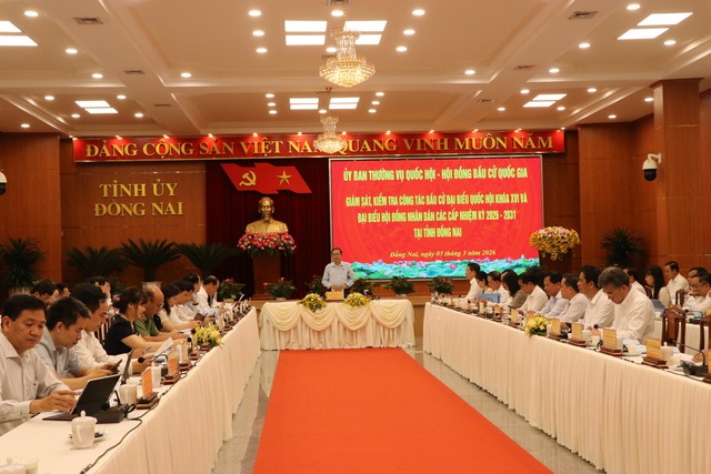 Chủ tịch Quốc hội kiểm tra c&ocirc;ng t&aacute;c chuẩn bị bầu cử ở Đồng Nai - Ảnh 3.