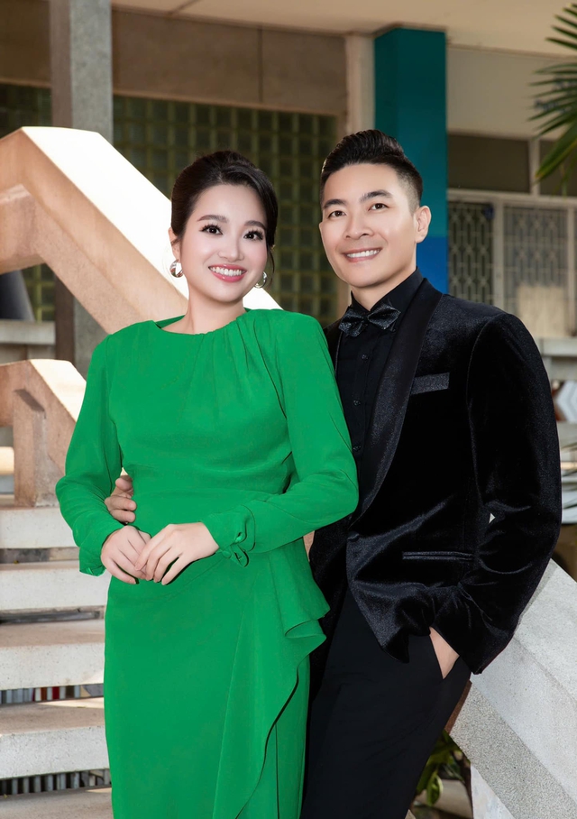 Quốc Cơ tiết lộ cuộc sống tuổi 42, chia sẻ về b&iacute; quyết giữ lửa h&ocirc;n nh&acirc;n- Ảnh 2.