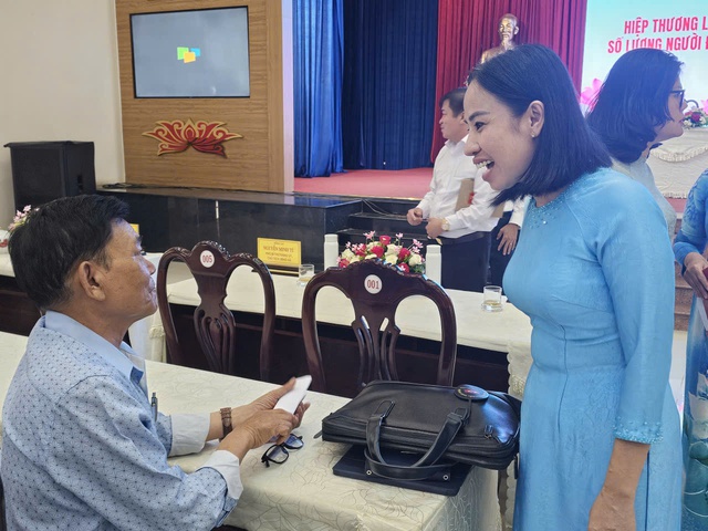 Cử tri TP.HCM đ&aacute;nh gi&aacute; cao chương tr&igrave;nh h&agrave;nh động của ứng cử vi&ecirc;n đại biểu Quốc hội - Ảnh 3.