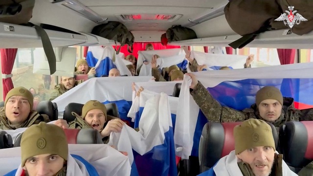 Chiến sự Ukraine ng&agrave;y 1.472: Nga kiểm so&aacute;t th&ecirc;m l&agrave;ng, n&oacute;i t&igrave;nh h&igrave;nh 'xấu đi' với Ukraine - Ảnh 2.