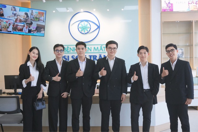 Từ dự &aacute;n sinh vi&ecirc;n đến giải ph&aacute;p gi&uacute;p bệnh nh&acirc;n 'nh&igrave;n thấy' bệnh l&yacute; thị gi&aacute;c - Ảnh 1.