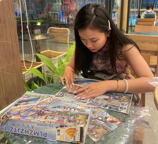 Trào lưu này đưa người trẻ quay về tuổi thơ... - Ảnh 1.