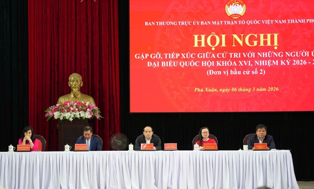 Bầu cử Quốc hội: Ứng vi&ecirc;n cam kết bảo vệ lợi &iacute;ch ch&iacute;nh đ&aacute;ng của người d&acirc;n - Ảnh 4.