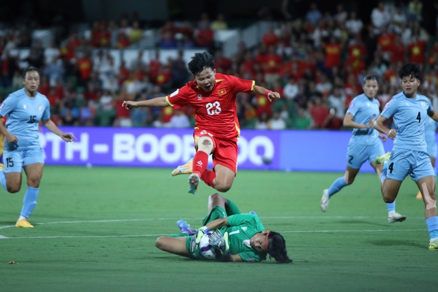 Đội tuyển nữ Việt Nam qu&aacute; quen thắng Đ&agrave;i Loan giờ&hellip; ăn trưa, kỷ niệm đẹp World Cup- Ảnh 1.