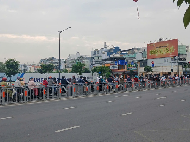 TP.HCM phân luồng ở giao lộ Trường Chinh - Cộng Hòa liệu đã hợp lý? - Ảnh 2.