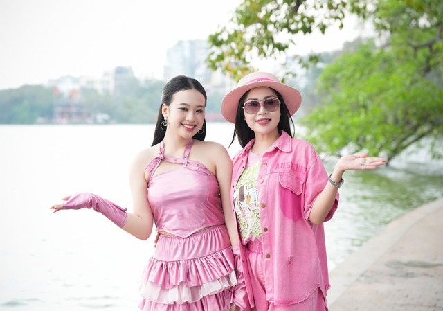 Cuộc sống của nữ sinh 17 tuổi giành Giải nhất Tiếng hát Hà Nội 2025 - Ảnh 3.