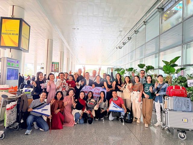 Du lịch nỗ lực đ&oacute;n kh&aacute;ch Việt trở về- Ảnh 1.