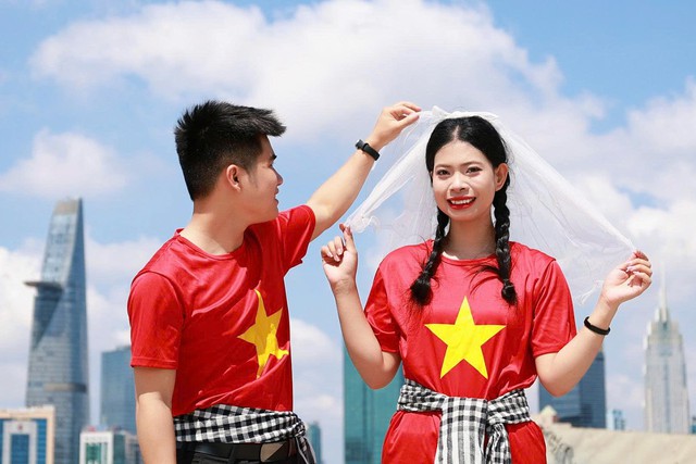 Bộ ảnh cưới đặc biệt của cặp đôi nên duyên nhờ... đi nhặt rác- Ảnh 3.