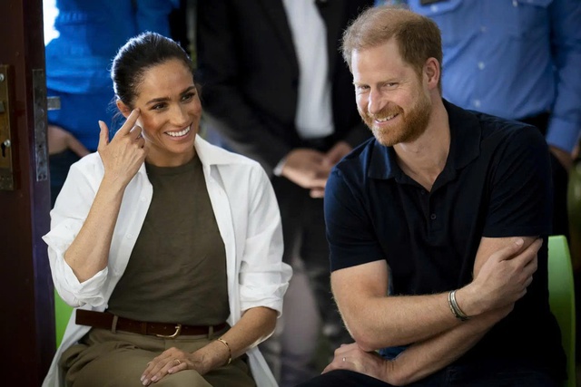 Rời Hoàng gia Anh, Meghan Markle và Hoàng tử Harry liên tiếp kinh doanh thất bại  - Ảnh 2.
