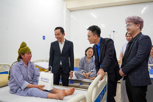 Th&aacute;ng Thanh ni&ecirc;n: Lan tỏa y&ecirc;u thương từ những điều giản dị - Ảnh 2.