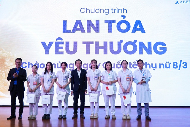 Th&aacute;ng Thanh ni&ecirc;n: Lan tỏa y&ecirc;u thương từ những điều giản dị - Ảnh 1.