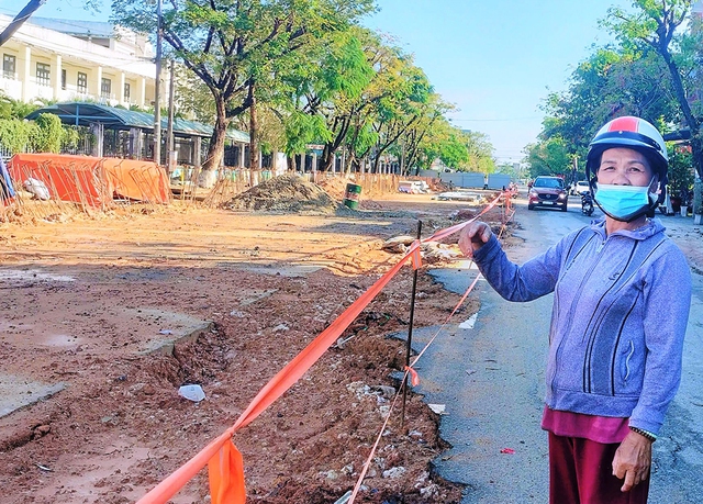 D&acirc;n bức x&uacute;c v&igrave; dự &aacute;n gần 130 tỉ đồng chậm tiến độ- Ảnh 2.