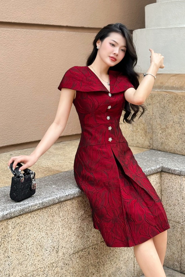 Sức hút khó cưỡng từ những chiếc túi xách dáng hộp- Ảnh 4.