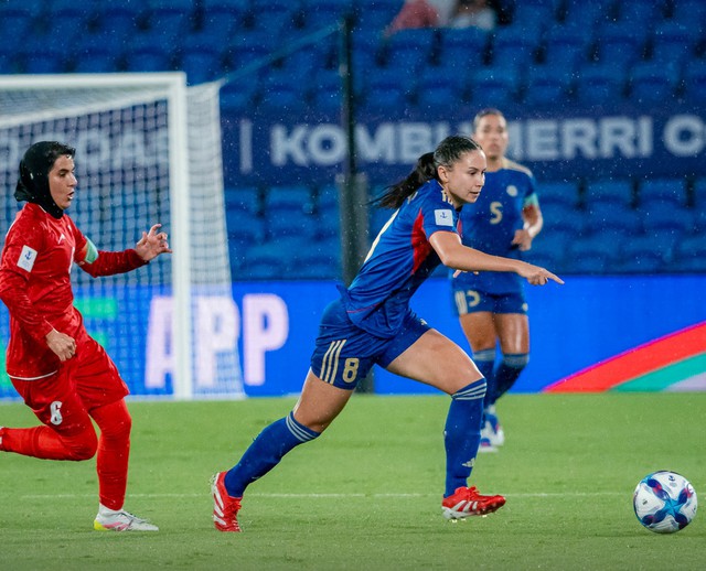 Philippines mở toang cửa v&agrave;o tứ kết nhờ thắng Iran, đội tuyển nữ Việt Nam ra sao?- Ảnh 1.