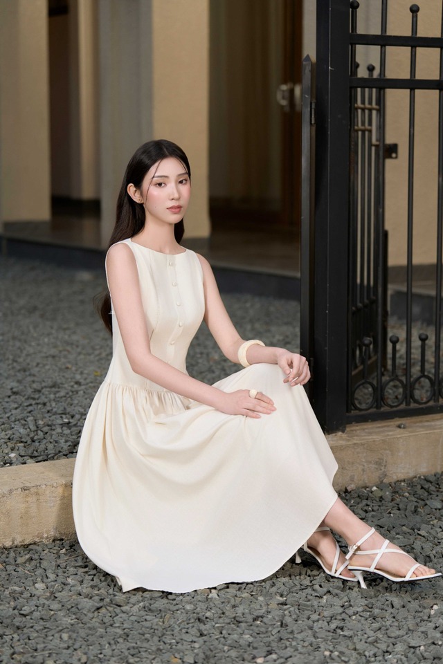 Sang trọng thầm lặng không phô trương với sắc trắng, kem - Ảnh 7.