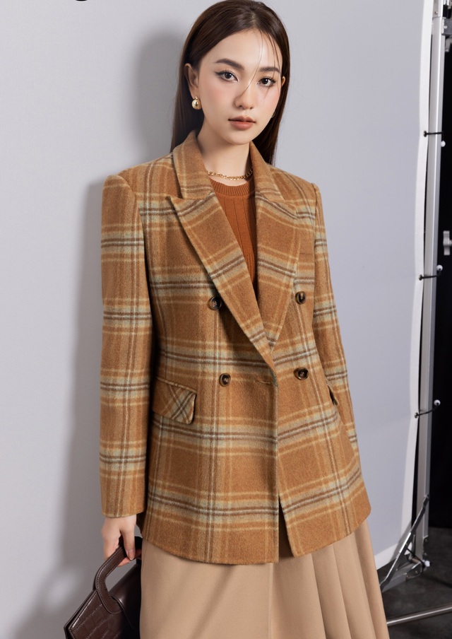 Đâu là những kiểu áo khoác đẹp đáng để đầu tư trong mùa xuân hè?- Ảnh 7.