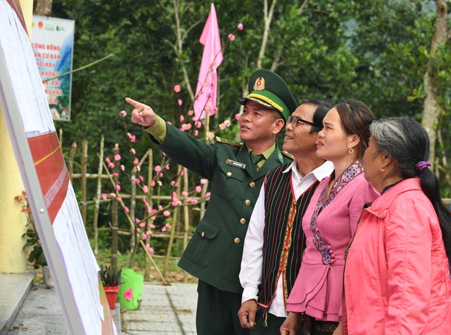 B&agrave; con V&acirc;n Kiều dậy sớm tham gia bầu cử ở v&ugrave;ng n&uacute;i Quảng Trị năm 2026 - Ảnh 2.