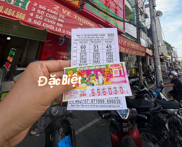 Mua tr&agrave; sữa c&ograve;n dư 10.000 liền lấy v&eacute; số, tr&uacute;ng độc đắc xổ số miền Nam - Ảnh 1.