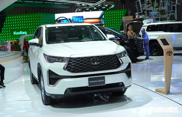 5 mẫu xe hybrid tự sạc phổ th&ocirc;ng tiết kiệm xăng nhất tại Việt Nam - Ảnh 5.