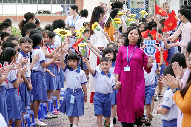 Tuyển sinh đầu cấp tại TP.HCM: 3 đối tượng ưu ti&ecirc;n - Ảnh 2.