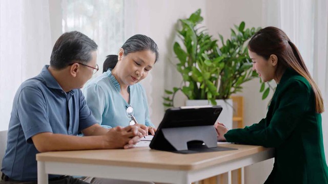 Manulife Việt Nam ra mắt sản phẩm bảo hiểm li&ecirc;n kết đơn vị Xanh Ph&uacute; Qu&yacute; - Ảnh 2.