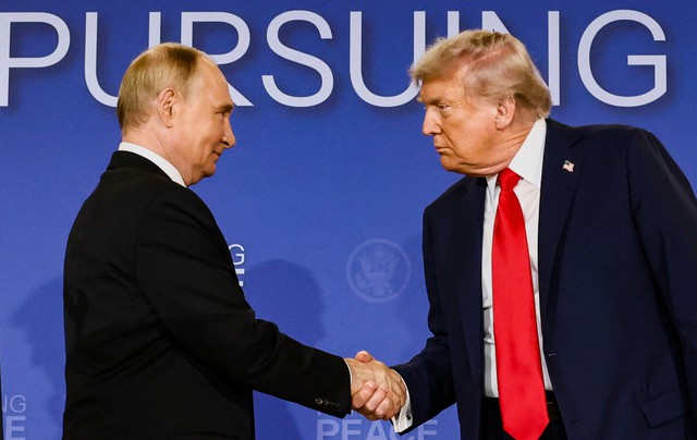 &Ocirc;ng Trump v&agrave; &ocirc;ng Putin điện đ&agrave;m b&agrave;n c&aacute;ch sớm chấm dứt xung đột Ukraine, Iran - Ảnh 1.