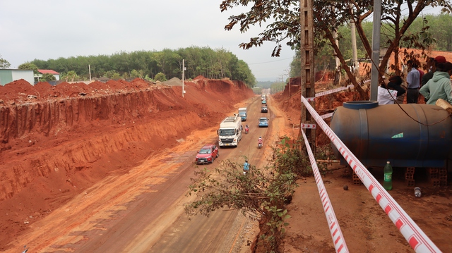 - Ảnh 2. - Ảnh 2.