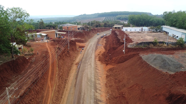 - Ảnh 4. - Ảnh 4.