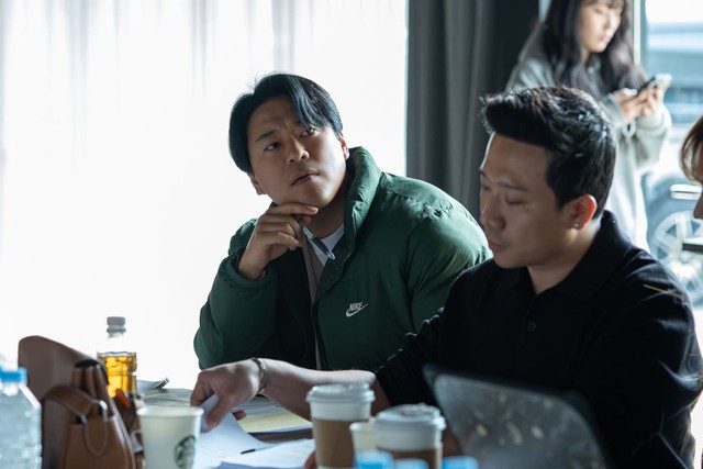 Trấn Thành học 3 thứ tiếng để đóng 'bom tấn' với Park Bo Gum - Ảnh 2.