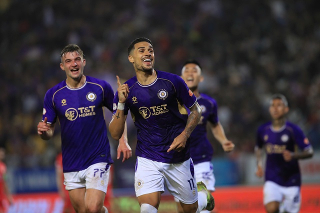 HLV Polking tiếc đứt ruột khi CLB CAHN đứt mạch bất bại, Ho&agrave;ng H&ecirc;n bất ngờ nhắc đến &ocirc;ng Kim Sang-sik- Ảnh 4.