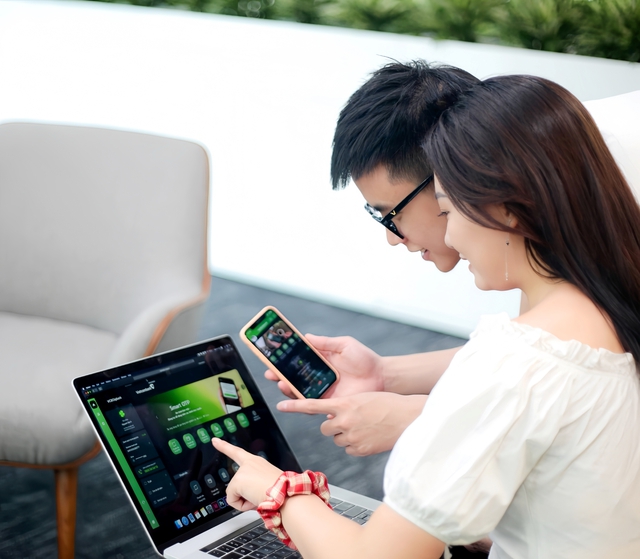 Một ng&agrave;y ở TP.HCM: Đi metro, ăn tối, đặt chuyến đi&hellip; bằng một chạm - Ảnh 2.