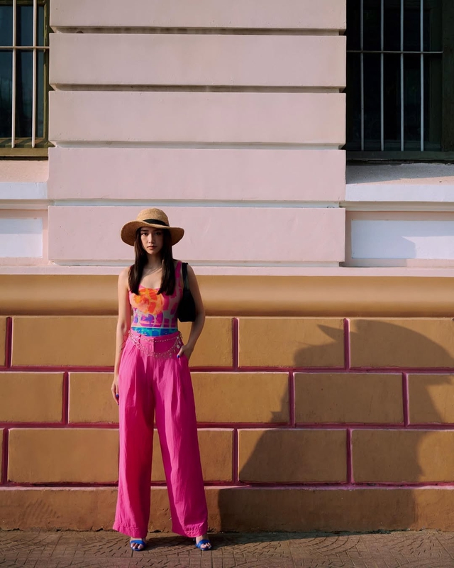 Trang phục loang màu mang luồng gió mới cho phong cách đời thường - Ảnh 4.