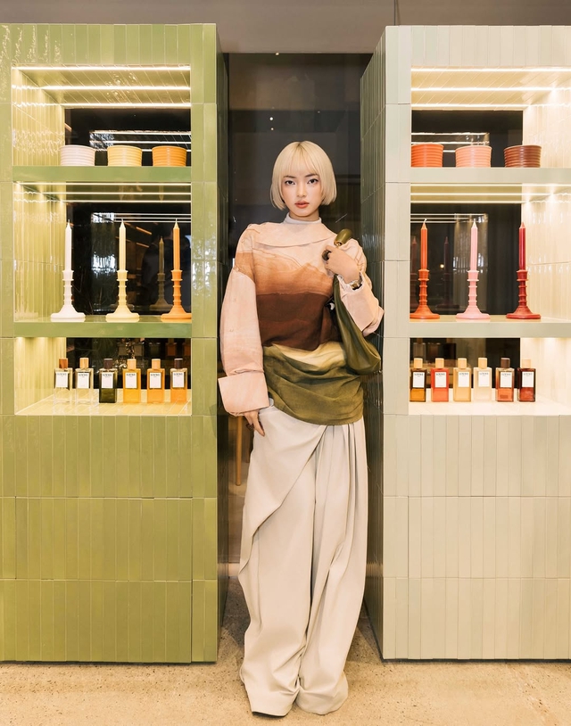 Trang phục loang màu mang luồng gió mới cho phong cách đời thường - Ảnh 7.