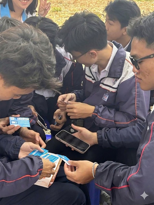 VNPT Lâm Đồng: 20 năm miệt mài ‘tiếp sức’, cùng sĩ tử viết tiếp ước mơ - Ảnh 2.