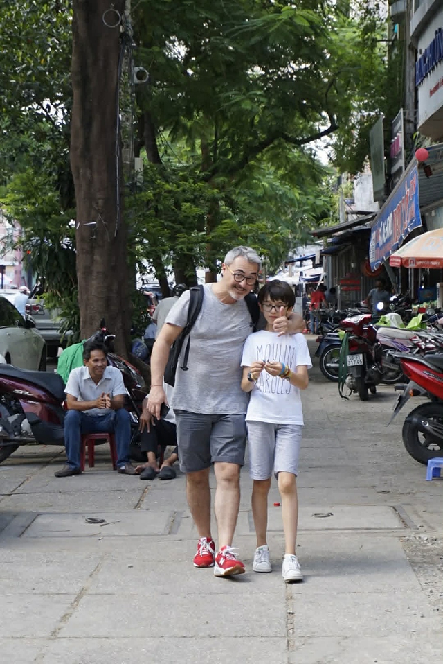 Người đ&agrave;n &ocirc;ng Ph&aacute;p về Việt Nam t&igrave;m mẹ ruột - Ảnh 3.