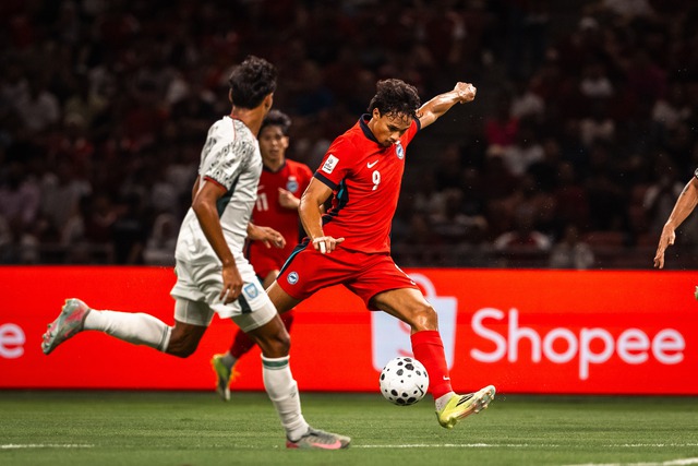 &lsquo;Độc lạ&rsquo; b&oacute;ng đ&aacute; Singapore, k&ecirc;u gọi CĐV quy&ecirc;n g&oacute;p hơn 10 tỉ đồng cho đội tuyển dự Asian Cup- Ảnh 1.
