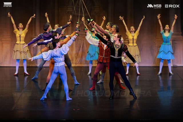 Dấu ấn Ballet Nga giữa l&ograve;ng H&agrave; Nội - Ảnh 2.