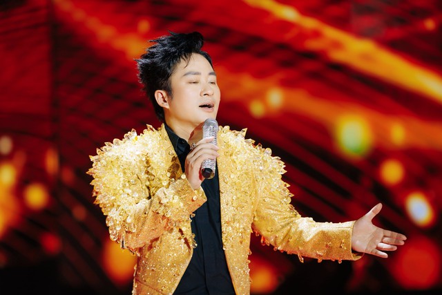 H&aacute;t nh&eacute;p: Lỗi kh&ocirc;ng ri&ecirc;ng ca sĩ- Ảnh 1.