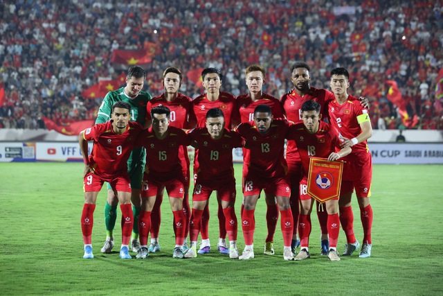 HLV Kim Sang-sik c&ograve;n cả &lsquo;kho nh&acirc;n t&agrave;i&rsquo;, đội tuyển Việt Nam sẽ c&ograve;n chất hơn nữa! 
- Ảnh 1.