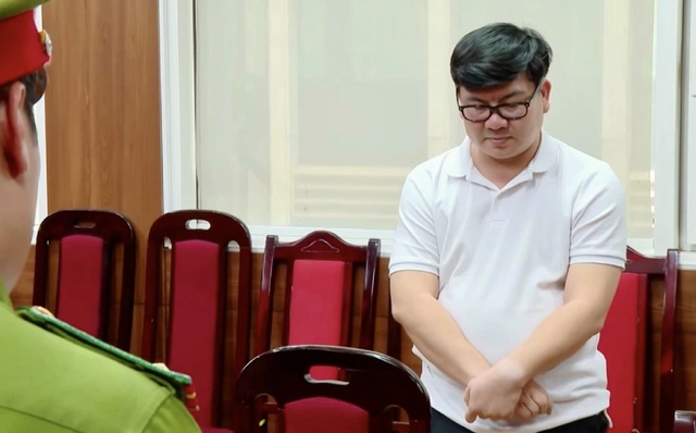 Đề nghị truy tố &ocirc;ng &lsquo;tr&ugrave;m&rsquo; sản xuất kẹo Kera giả cho hoa hậu Th&ugrave;y Ti&ecirc;n- Ảnh 1.