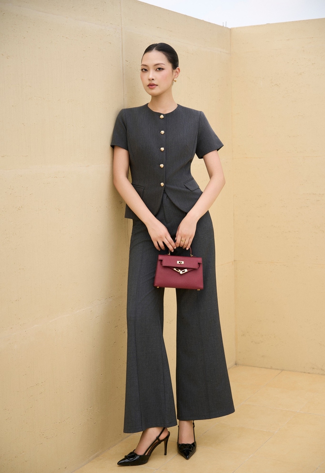 Dễ mặc, dễ đẹp khi diện trang phục đồng màu - Ảnh 5.