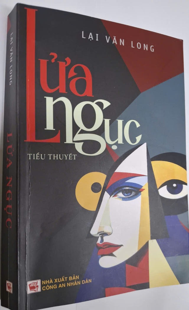 Kỷ lục gia - nh&agrave; văn Lại Văn Long lại tự ph&aacute; kỷ lục của ch&iacute;nh m&igrave;nh - Ảnh 1.