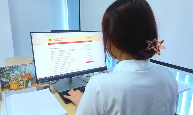 Đề xuất tăng lương cơ sở l&ecirc;n 2,53 triệu đồng/th&aacute;ng: Mong sớm được &aacute;p dụng - Ảnh 1.