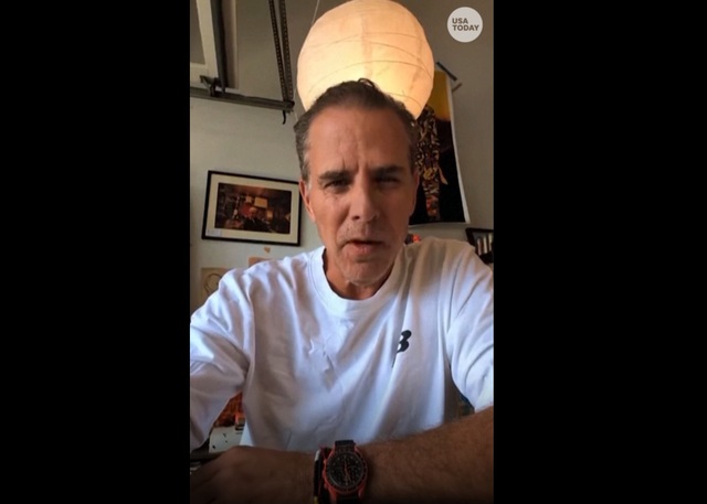 Con trai &ocirc;ng Biden th&aacute;ch thức con trai &ocirc;ng Trump l&ecirc;n s&agrave;n đấu v&otilde; - Ảnh 1.