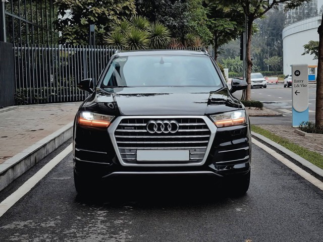 SUV 7 chỗ của Audi rớt gi&aacute; hơn 250 triệu mỗi năm - Ảnh 5.