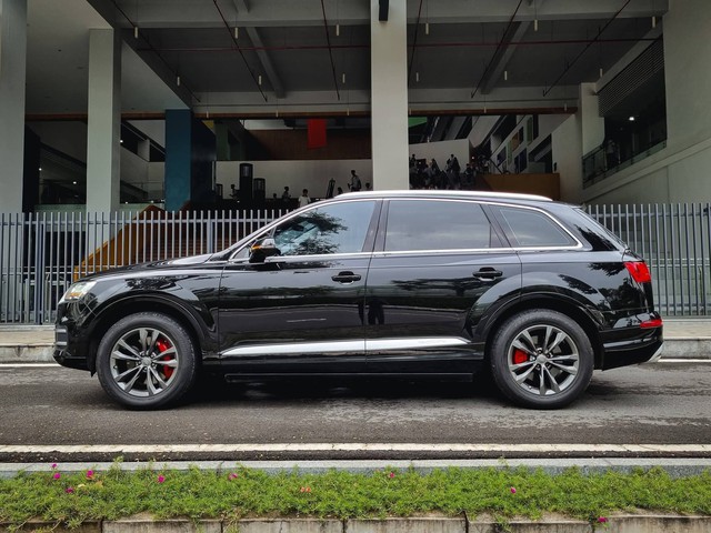 SUV 7 chỗ của Audi rớt gi&aacute; hơn 250 triệu mỗi năm - Ảnh 2.