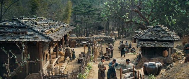 Hiện tượng ph&ograve;ng v&eacute; H&agrave;n Quốc đổ bộ rạp Việt, lấy nước mắt người xem - Ảnh 2.